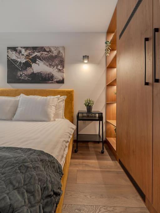 Modern Loft With Free Parking Appartement